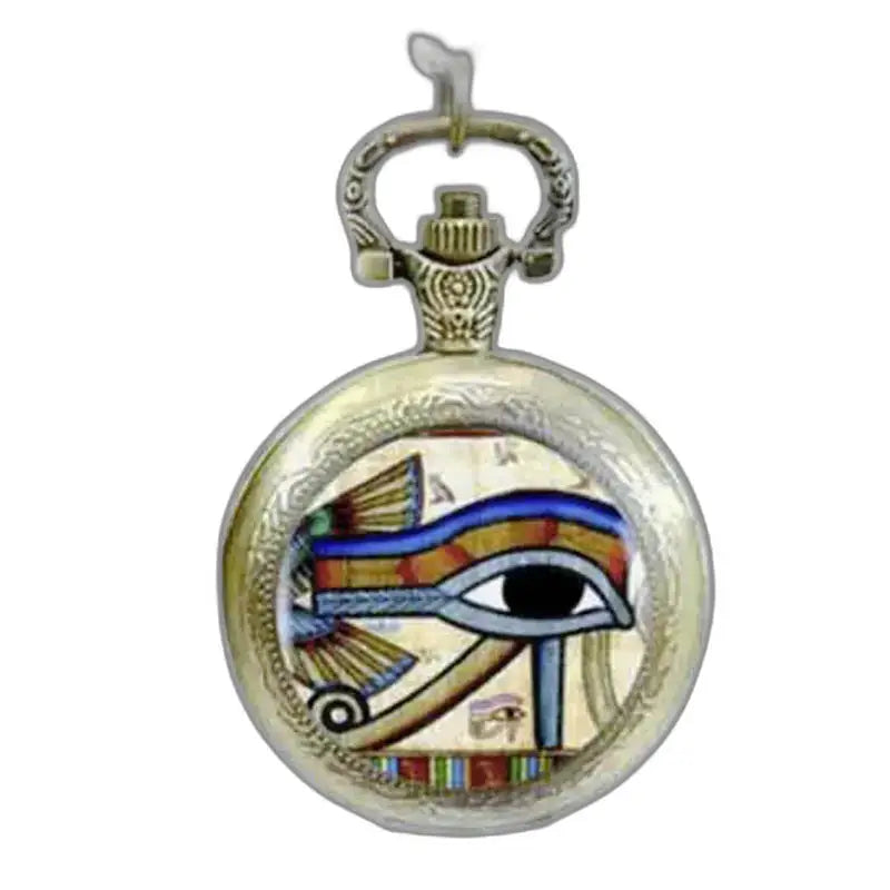 Tyylikäs muinainen egyptiläinen riipuskello, jossa on Eye of Horus ja hienostunut muotoilu
